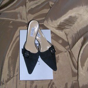 ISSAC MIZRAHI Black Suede Kitten Heels Sz 10.5